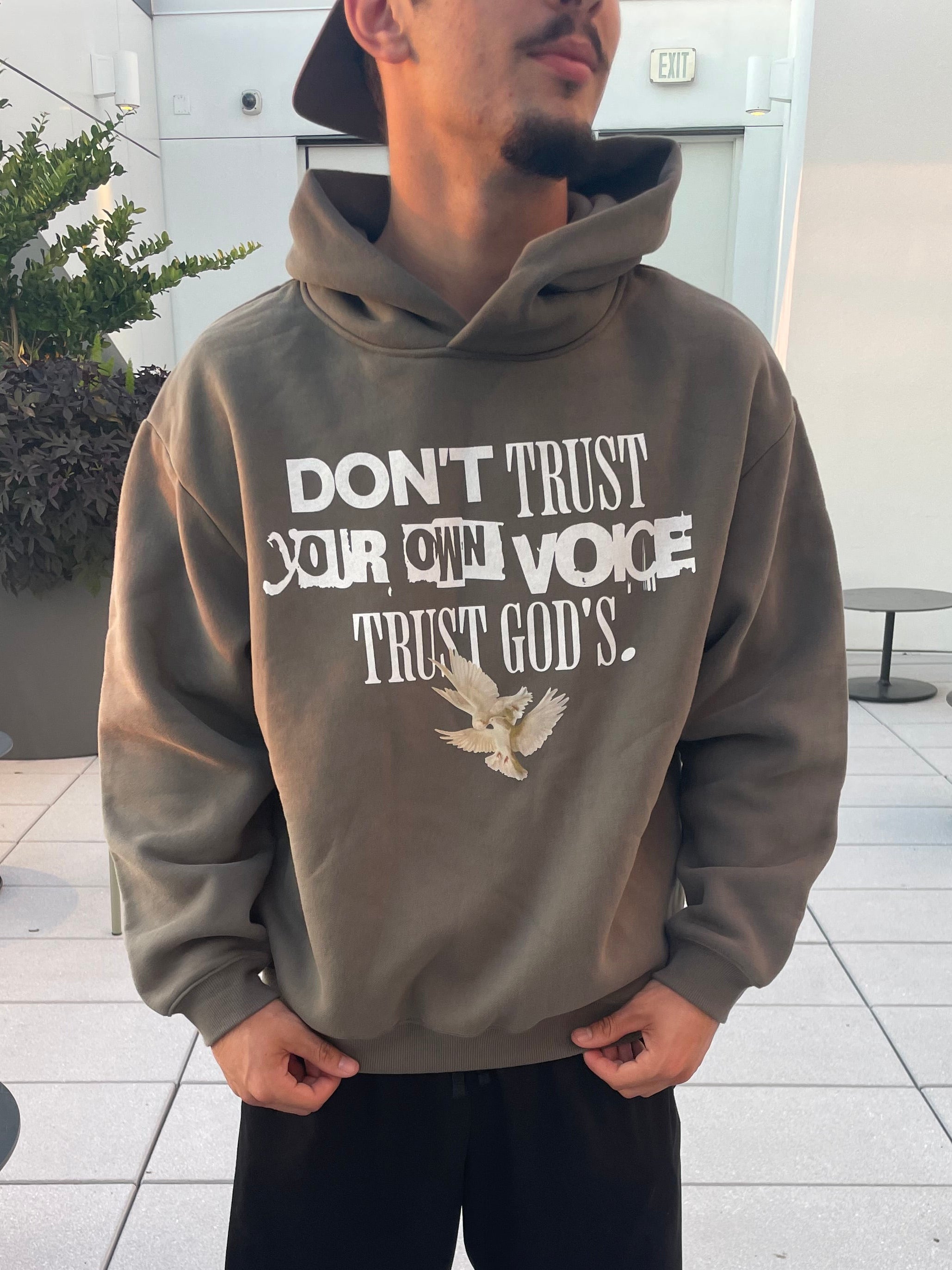Don't trust your own voice trust God's - Fleeced Boxy Hoodie